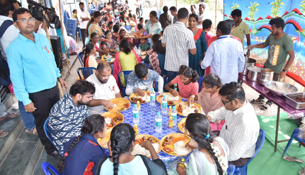 lunch with aids victims and transgenders